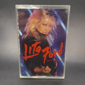 LITA FORD "Dancing on the edge"